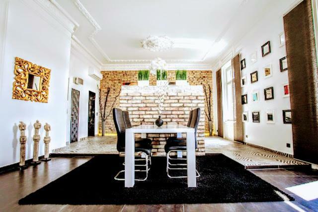 Luxury Penthouse Apartment Boedapest Buitenkant foto