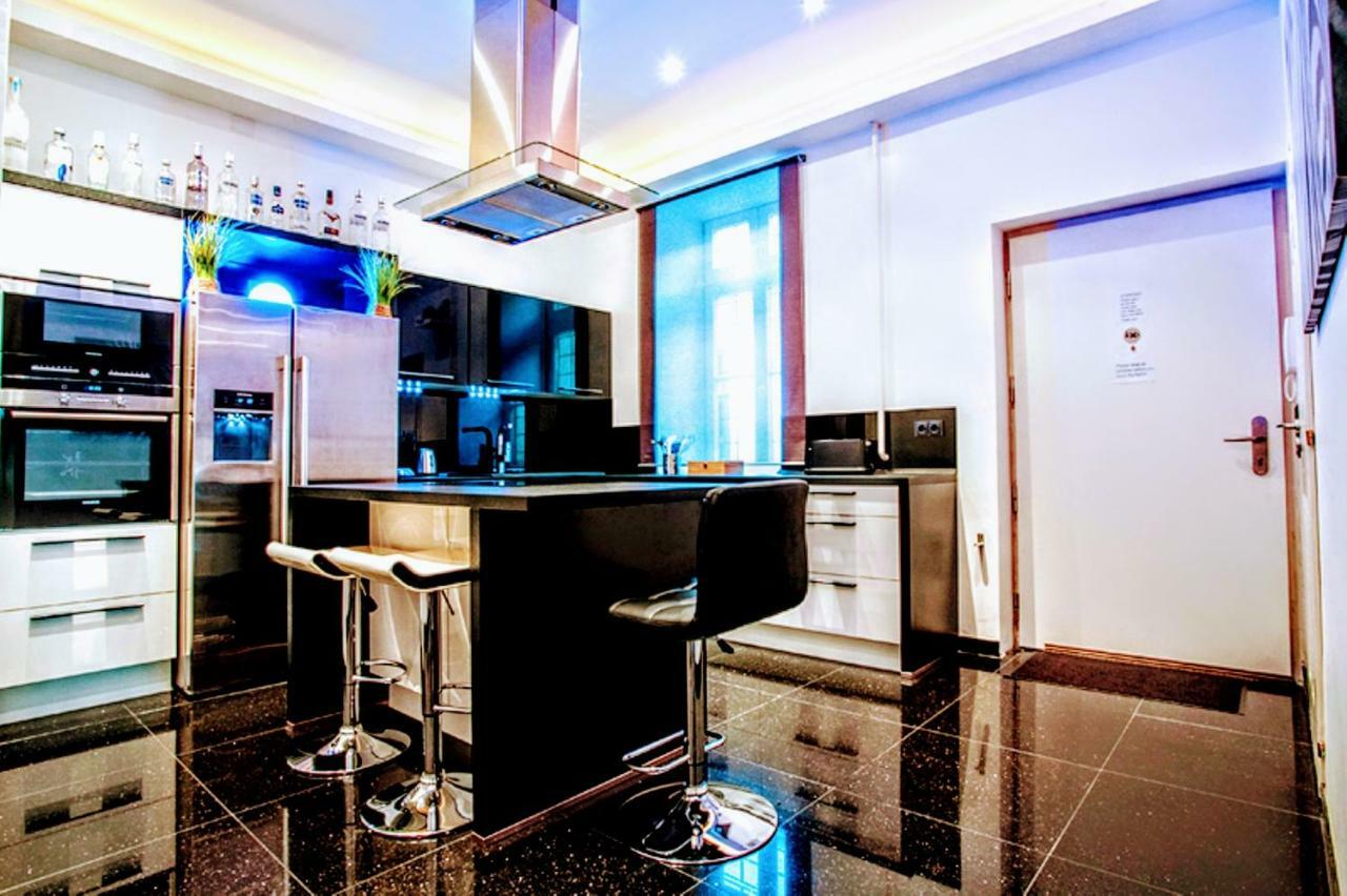 Luxury Penthouse Apartment Boedapest Buitenkant foto